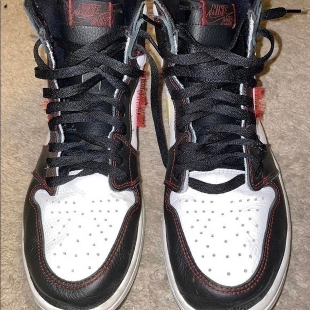 Mens Nike Air Jordan 1 Retro High OG Defiant Shoe Size 11.5 cd6579 071 pre own